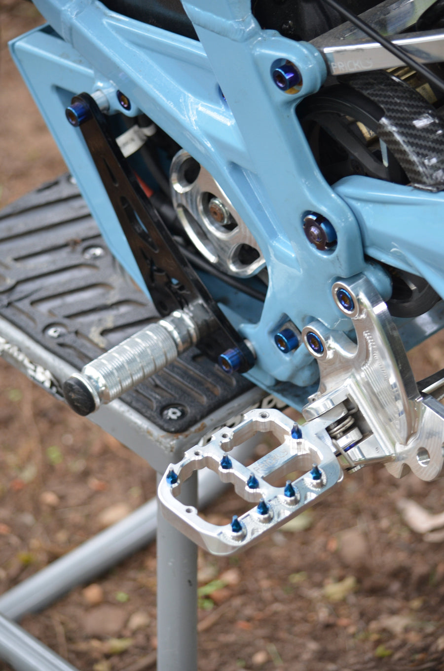 TG Racing shift lock and bracket bundle
