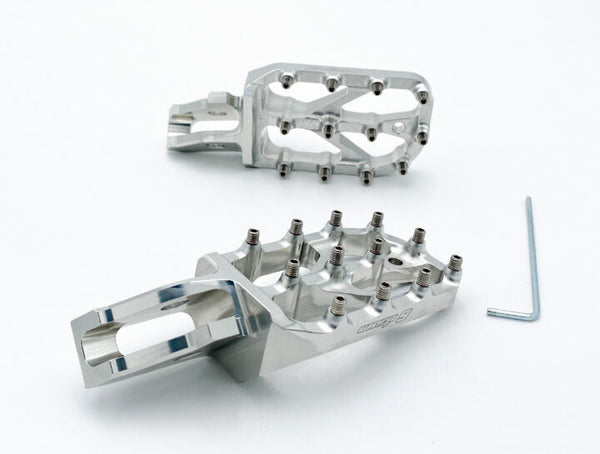 Ultra Bee Elite Foot Pegs (Collective)