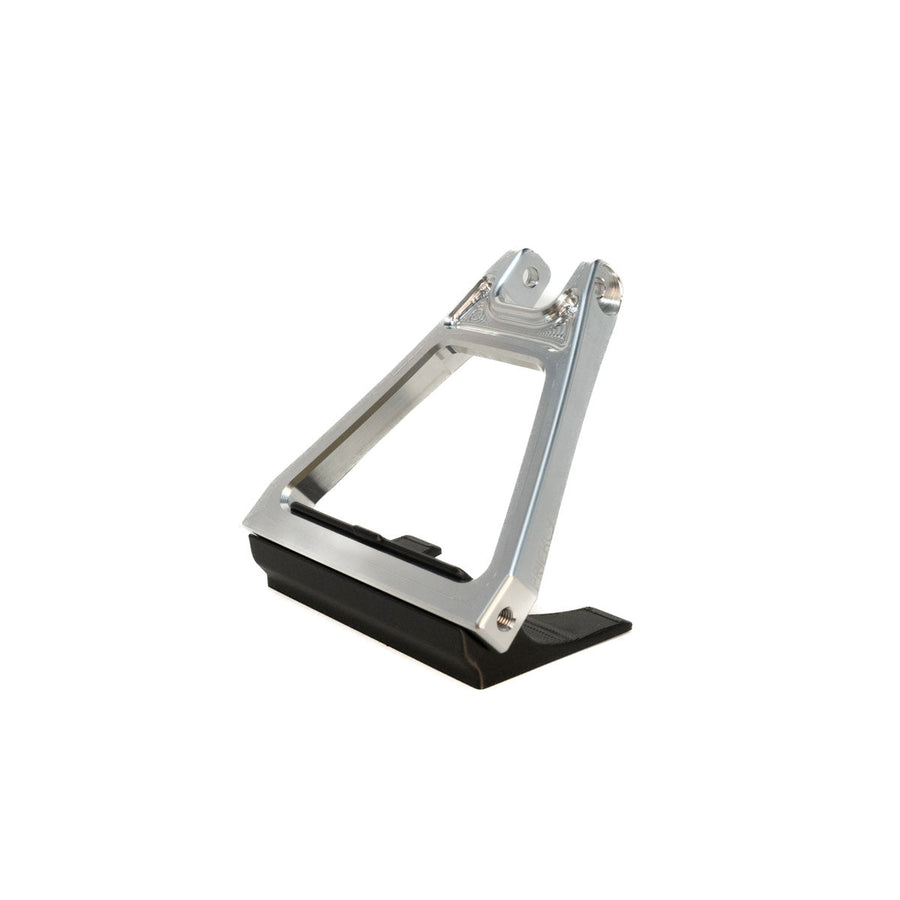 Prickly Suspension Triangle